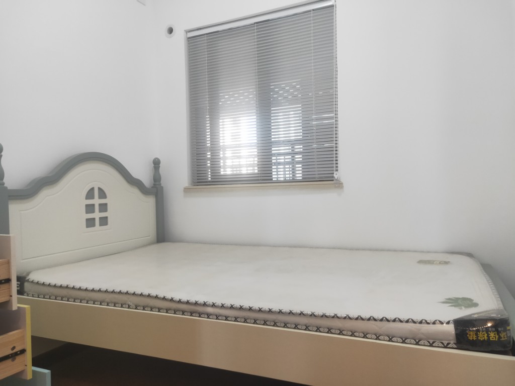 中海锦江城云熙二期  3室2厅2卫    2450.0元/月 中海锦江城云熙二期  3室2厅2卫    2450.0元/月室内图