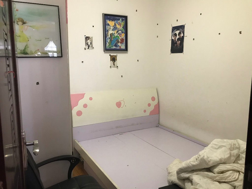 时代大厦  3室2厅2卫    88.0万 时代大厦  3室2厅2卫    88.0万卧室