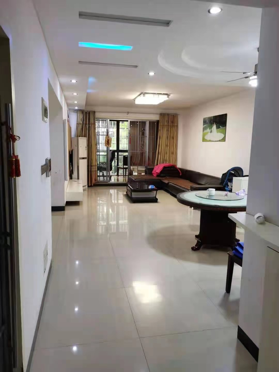 九九华帝 2室2厅1卫 1700.0元/月 九九华帝 2室2厅1卫 1700.0元/月室内图