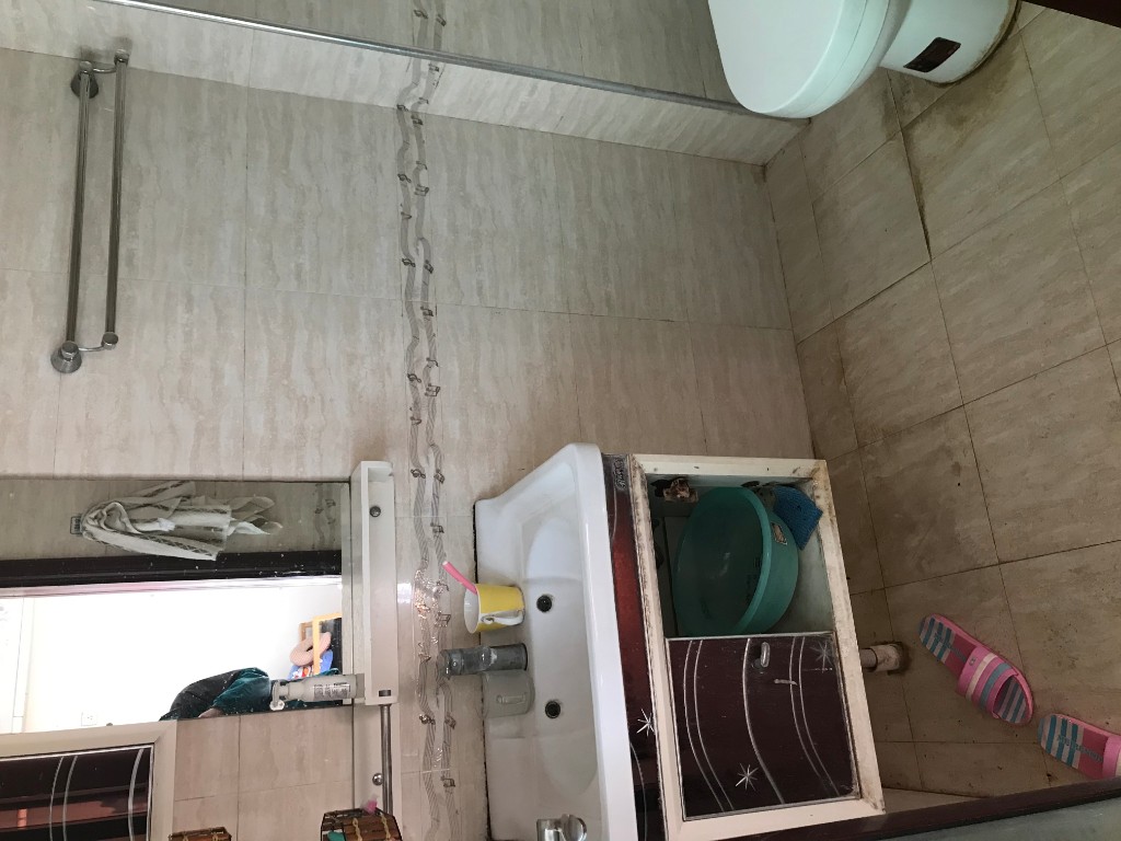 时代大厦  3室2厅2卫    88.0万 时代大厦  3室2厅2卫    88.0万卫生间