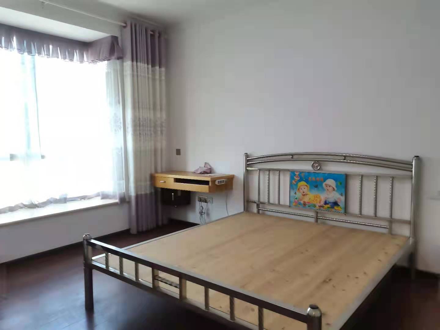 金碧花园  3室2厅1卫    46.8万 金碧花园  3室2厅1卫    46.8万卧室