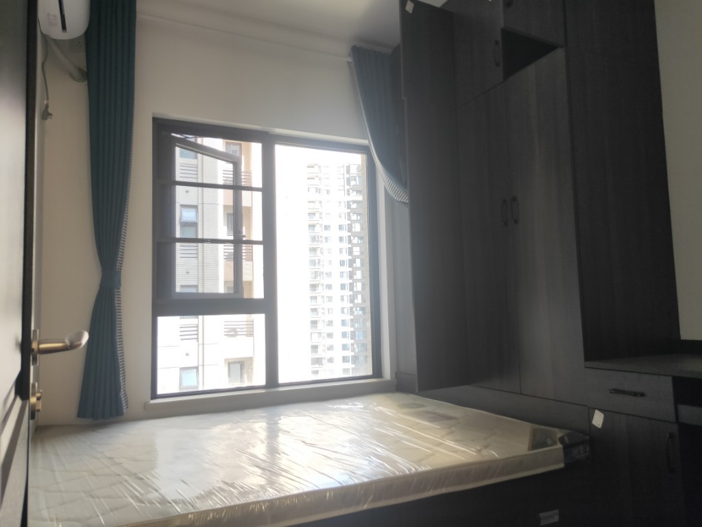 万科翡翠公园  3室2厅2卫    3300.0元/月 万科翡翠公园  3室2厅2卫    3300.0元/月室内图