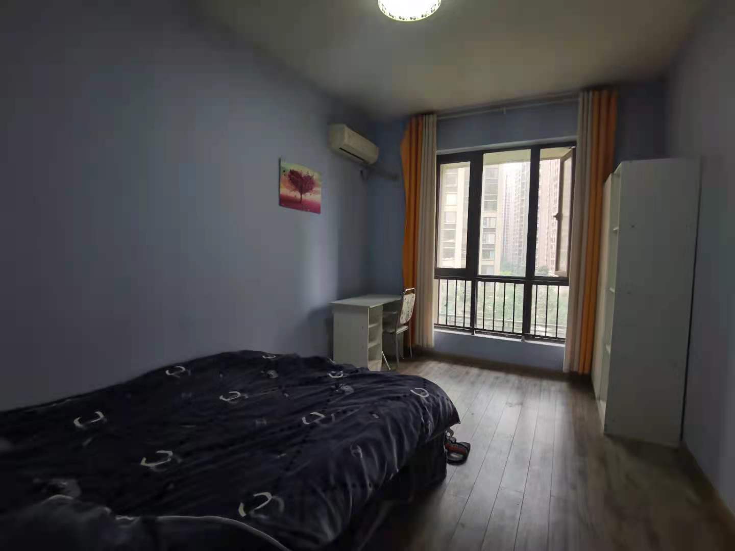 南湖国际1期  3室2厅1卫    2500.0元/月 南湖国际1期  3室2厅1卫    2500.0元/月室内图