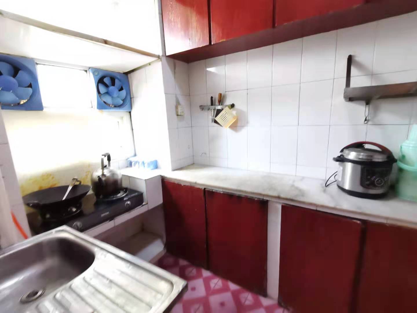 李家冲二村 2室1厅1卫 1000.0元/月 李家冲二村 2室1厅1卫 1000.0元/月室内图