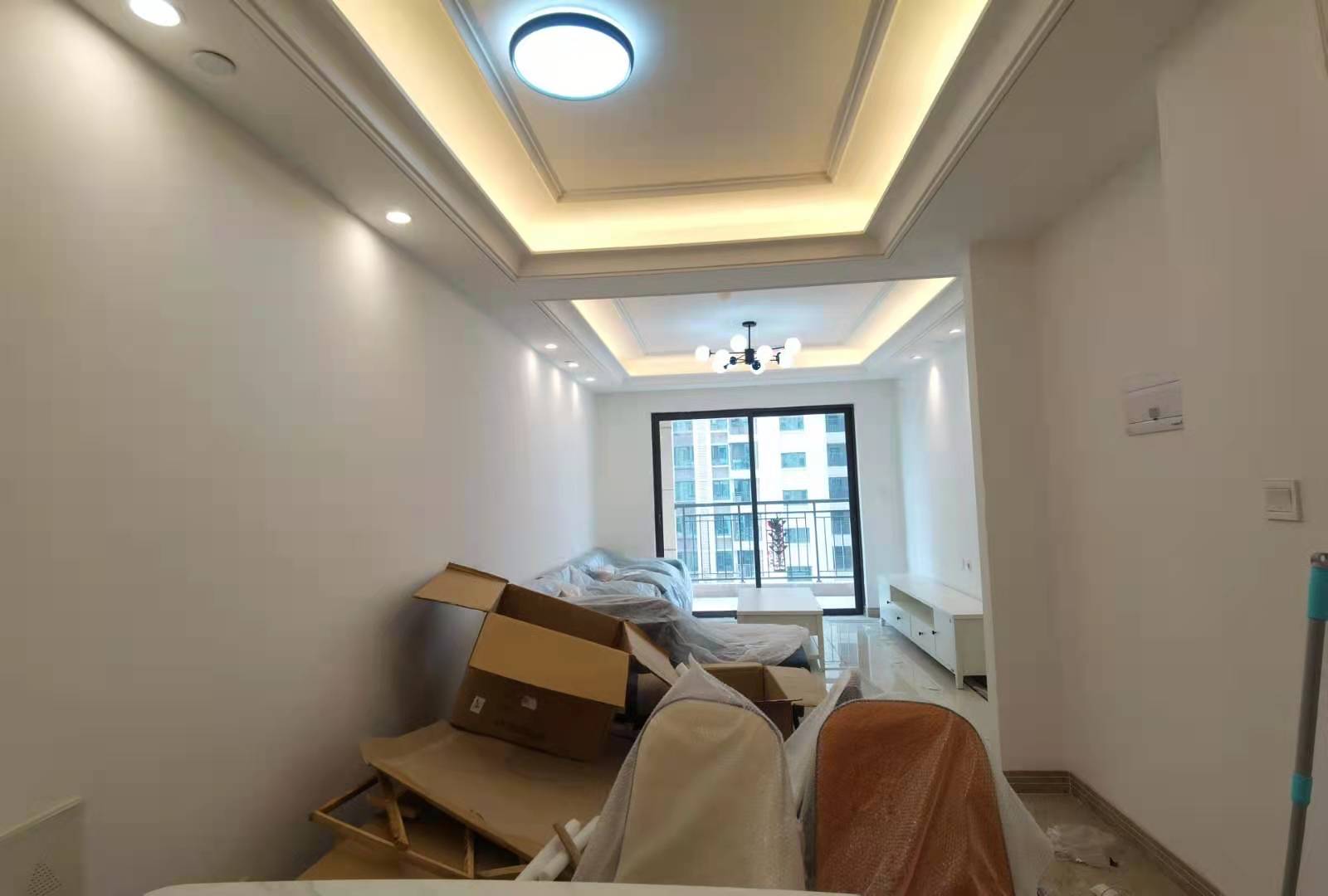 中海锦江城云熙一期  3室2厅2卫    2500.0元/月 中海锦江城云熙一期  3室2厅2卫    2500.0元/月