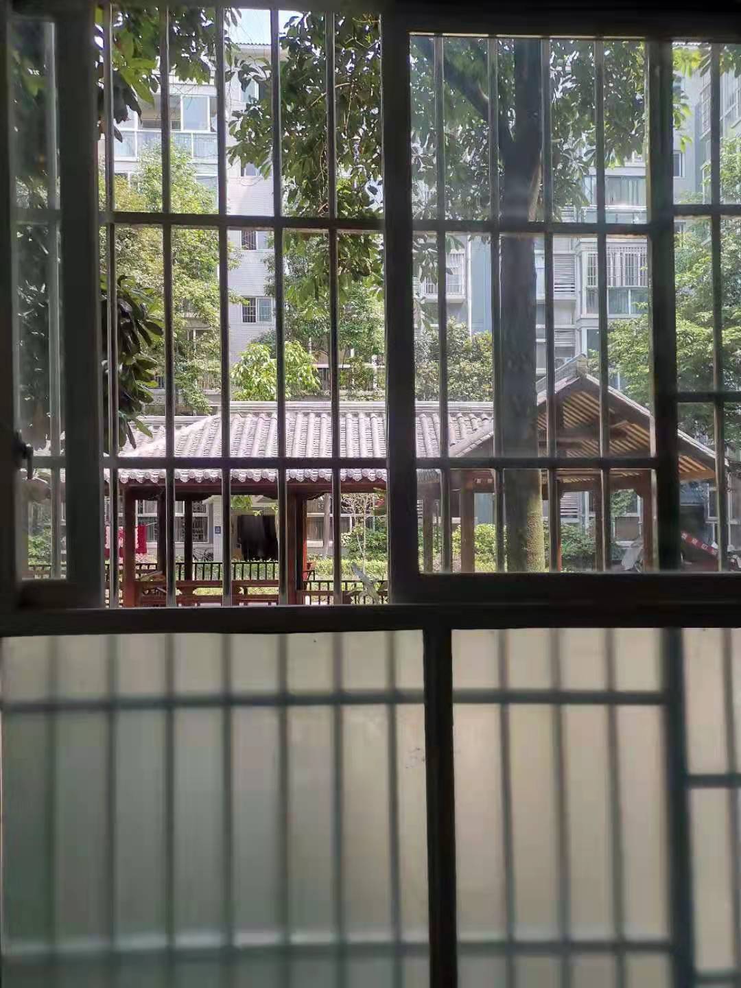 河池新居  1室1厅1卫   1600.00元/月室内图