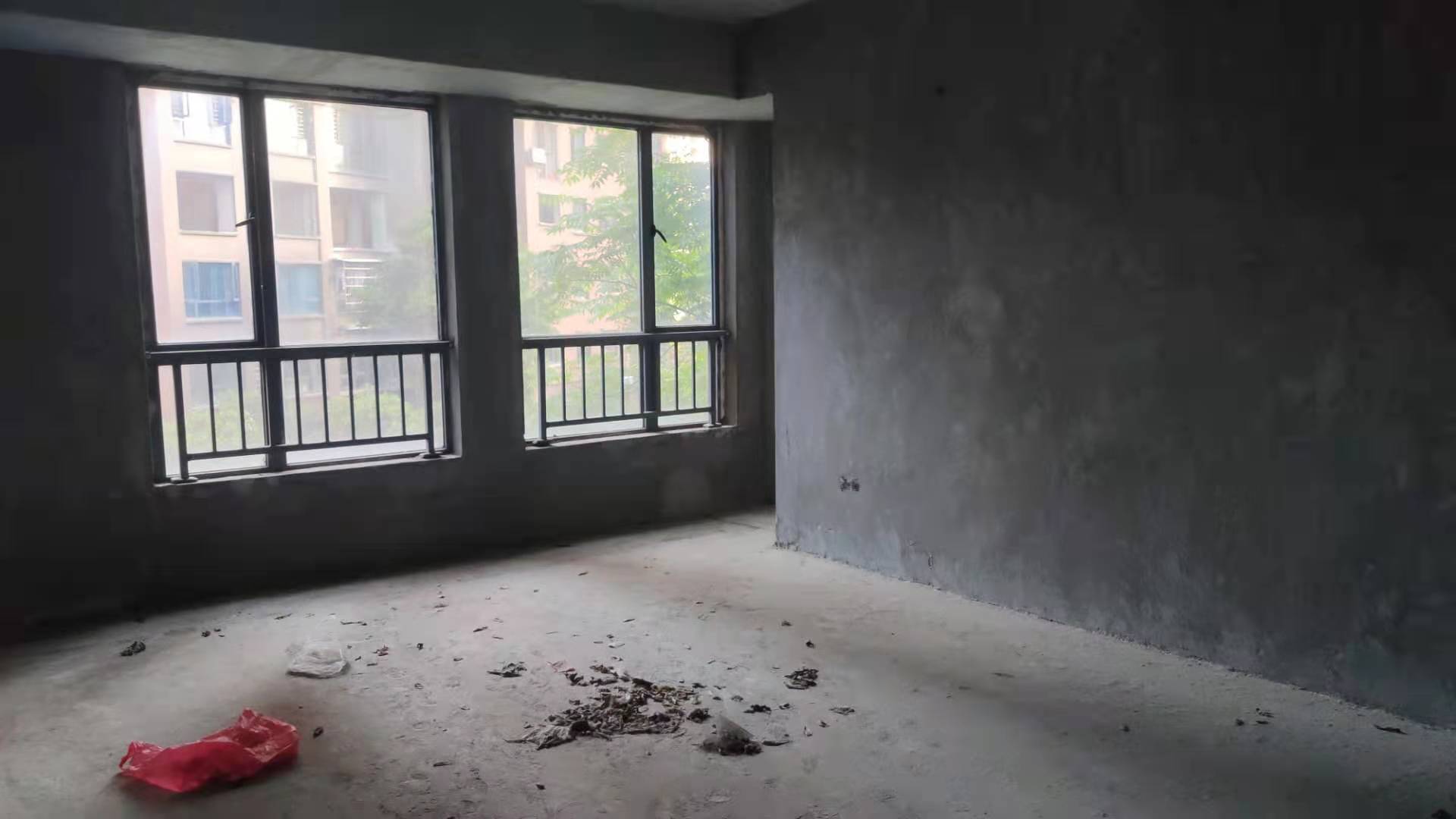 金益紫檀 4室2厅2卫 90.0万 金益紫檀 4室2厅2卫 90.0万卧室