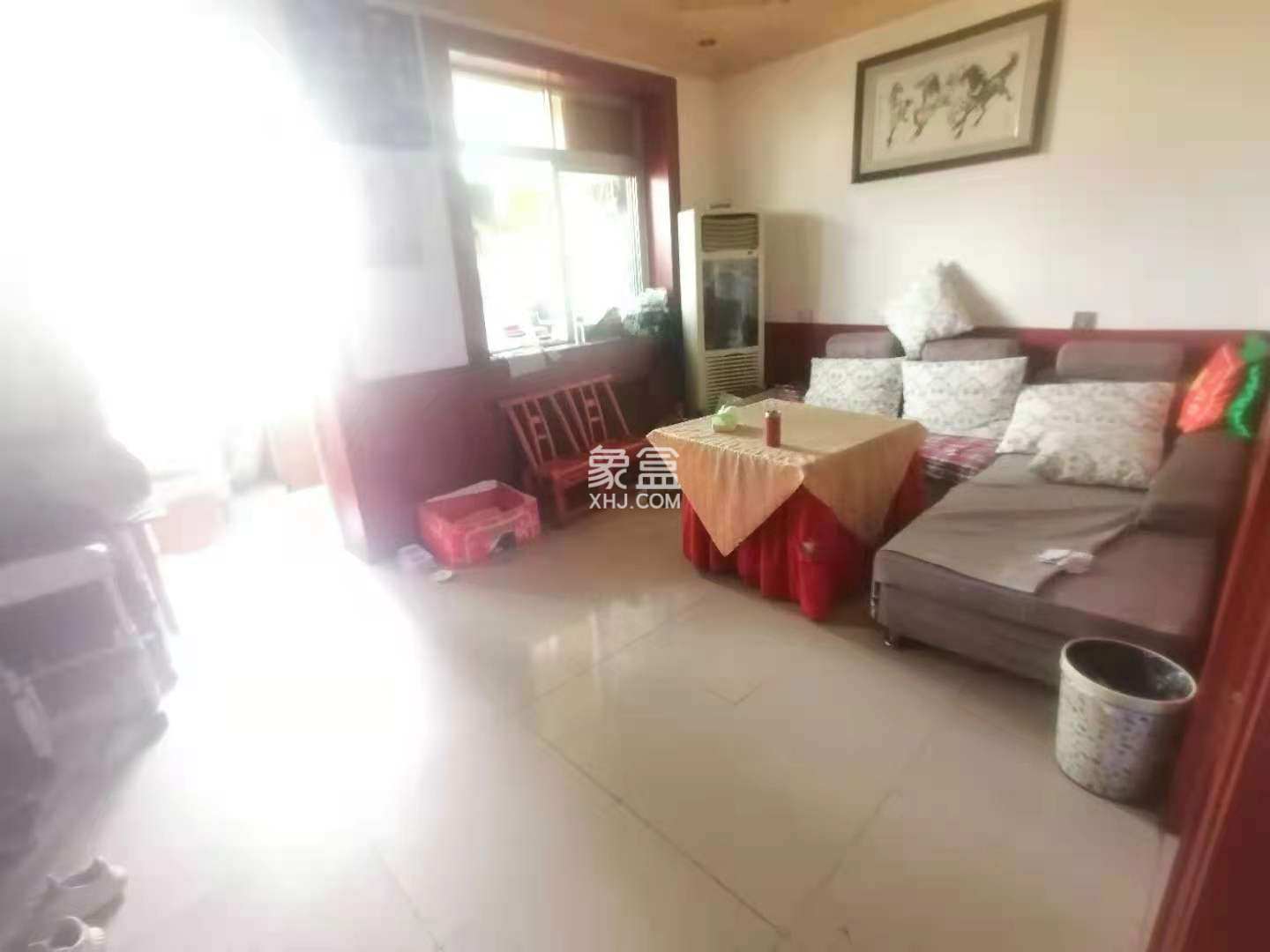 烟厂三区  2室2厅1卫    35.0万 烟厂三区  2室2厅1卫    35.0万