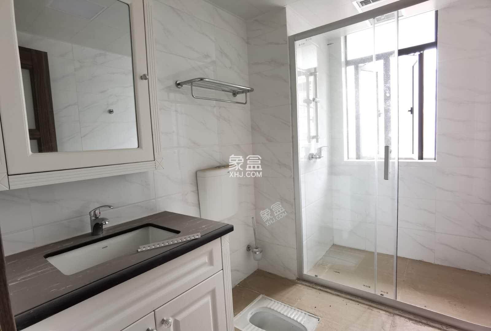 华耀碧桂园十里江湾天汇  5室2厅2卫   92.00万户型图
