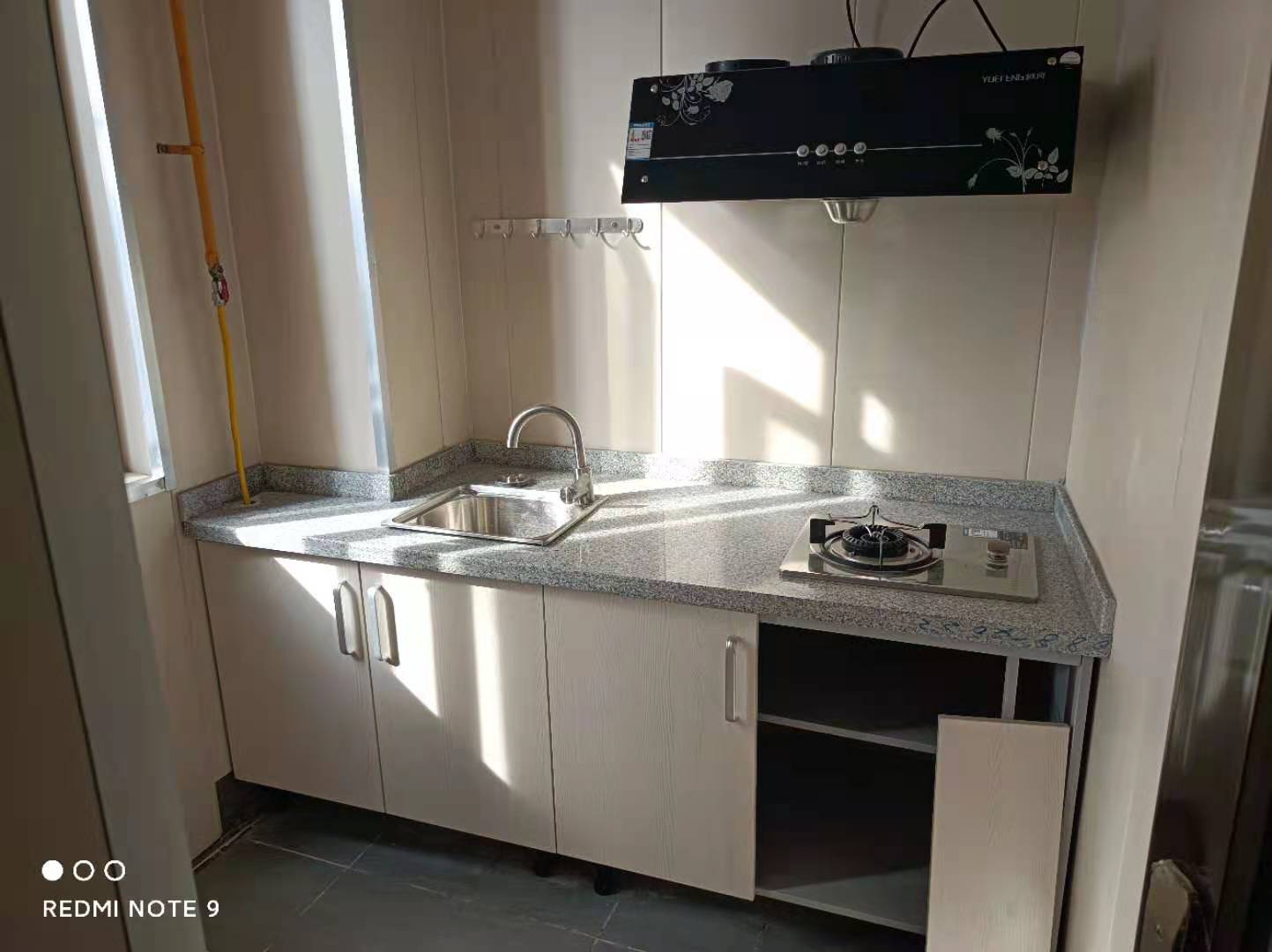 恒大天府半岛  1室1厅1卫   1700.00元/月室内图