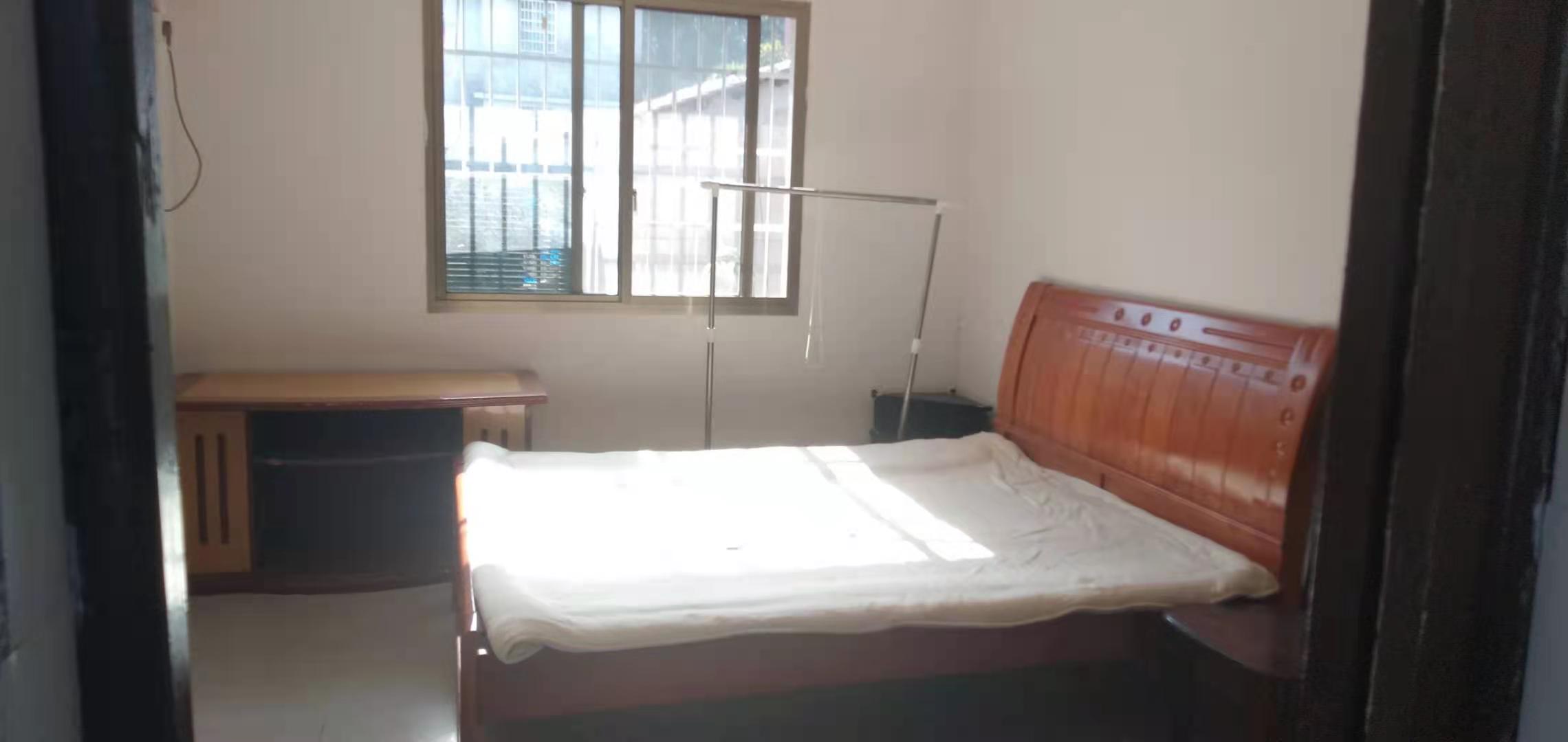 龙泰大楼（龙泰小区）  1室1厅1卫   700.00元/月室内图