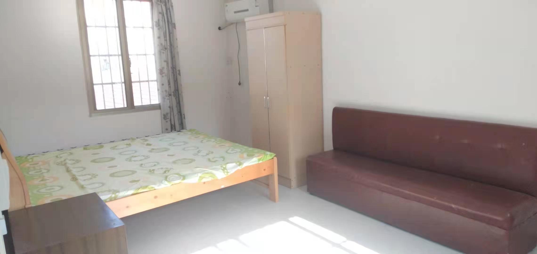 龙泰大楼(龙泰小区) 1室1厅1卫 700.0元/月 龙泰大楼(龙泰小区) 1室1厅1卫 700.0元/月室内图