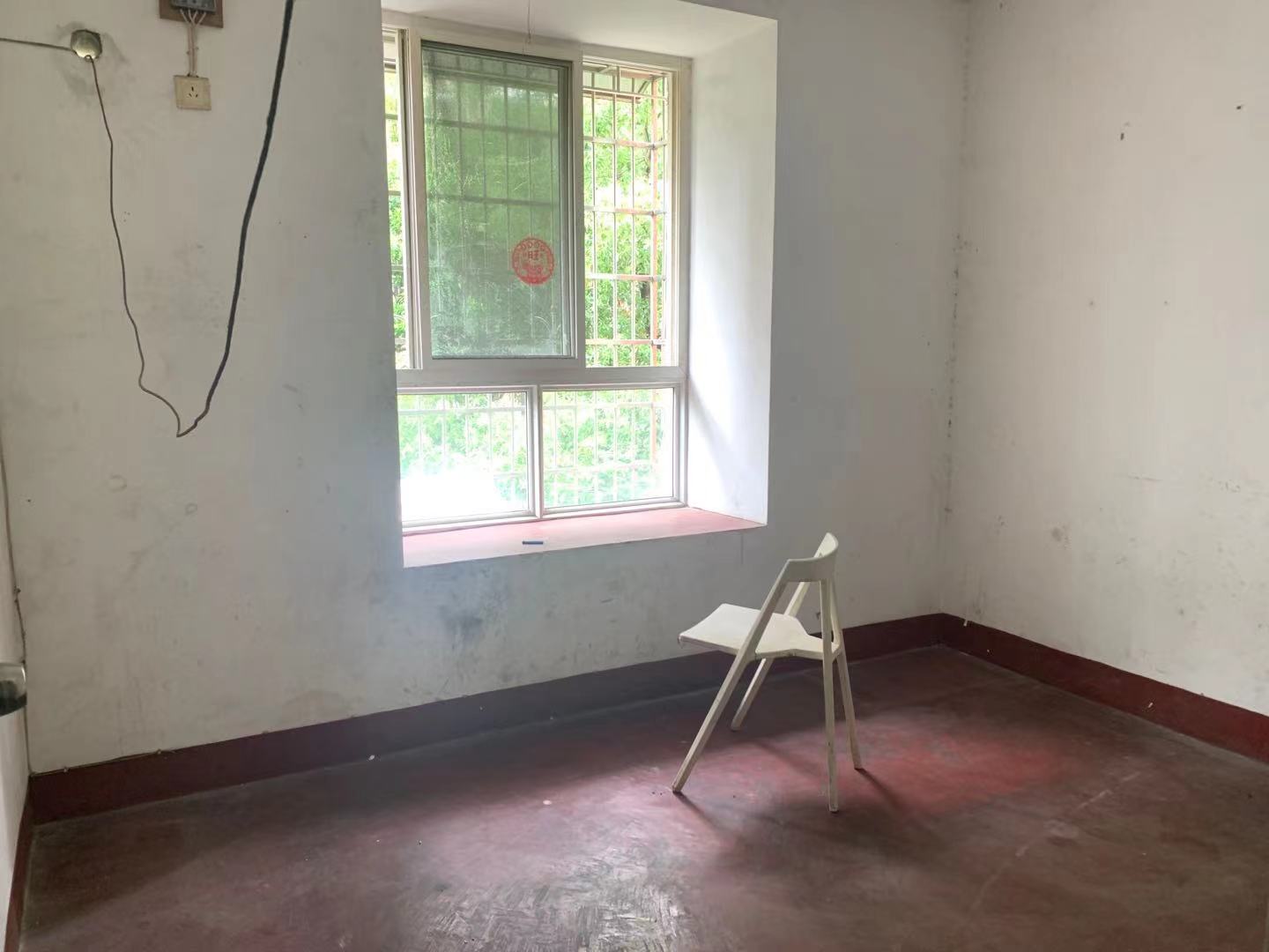 荷塘香榭 3室2厅1卫 1500.0元/月 荷塘香榭 3室2厅1卫 1500.0元/月室内图