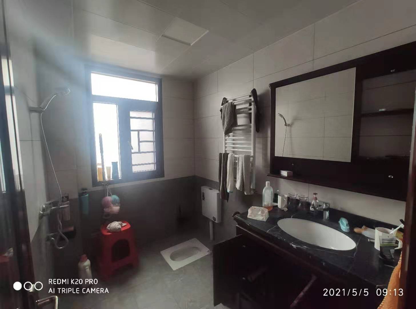 东方豪苑 3室2厅2卫 110.0万 东方豪苑 3室2厅2卫 110.0万卫生间