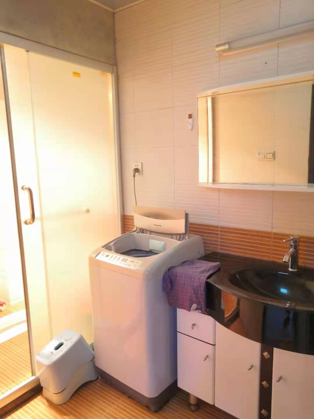 顺达花园 2室2厅1卫 1600.0元/月 顺达花园 2室2厅1卫 1600.0元/月室内图