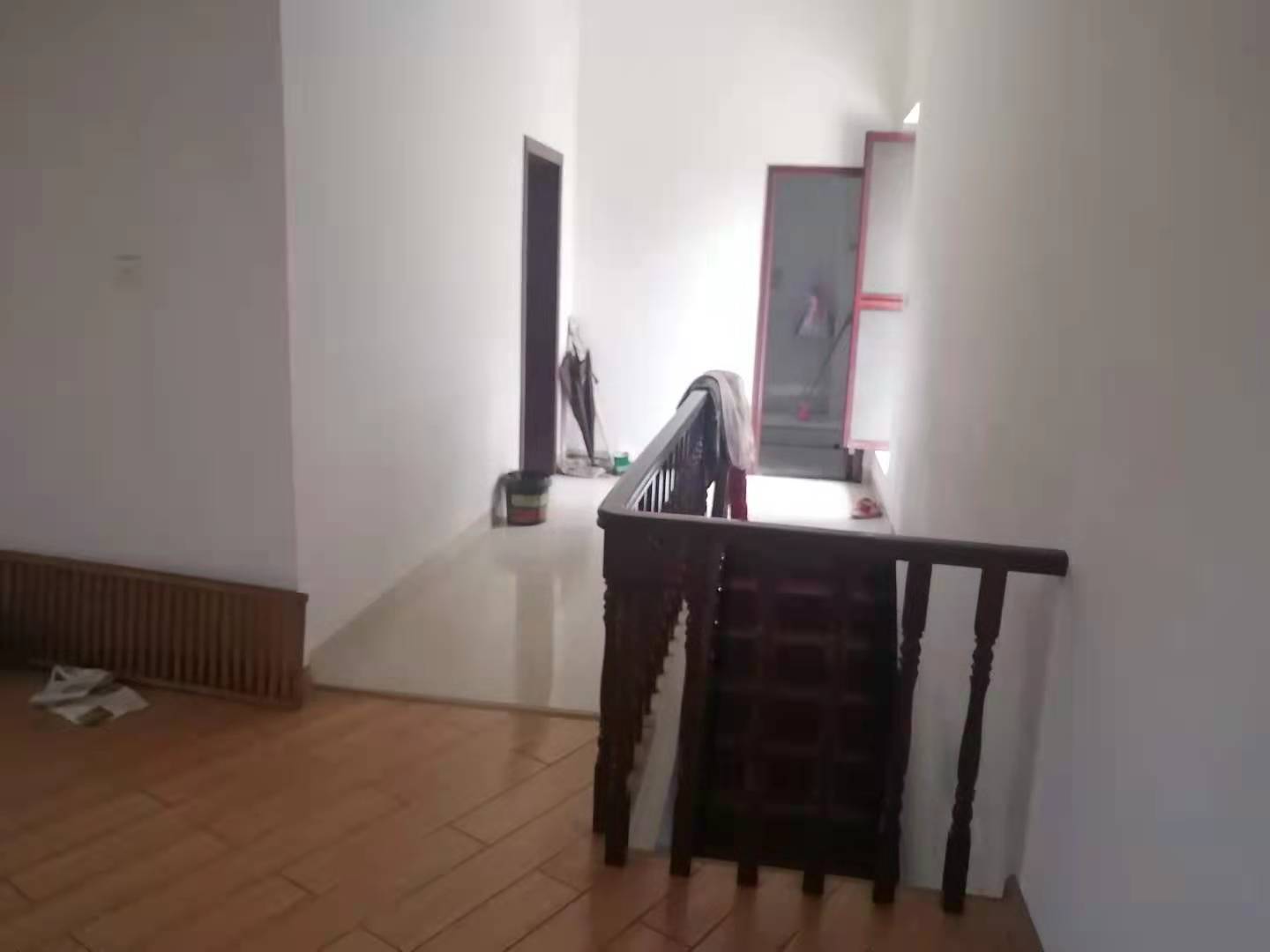 静园山庄  4室2厅2卫    2000.0元/月 静园山庄  4室2厅2卫    2000.0元/月