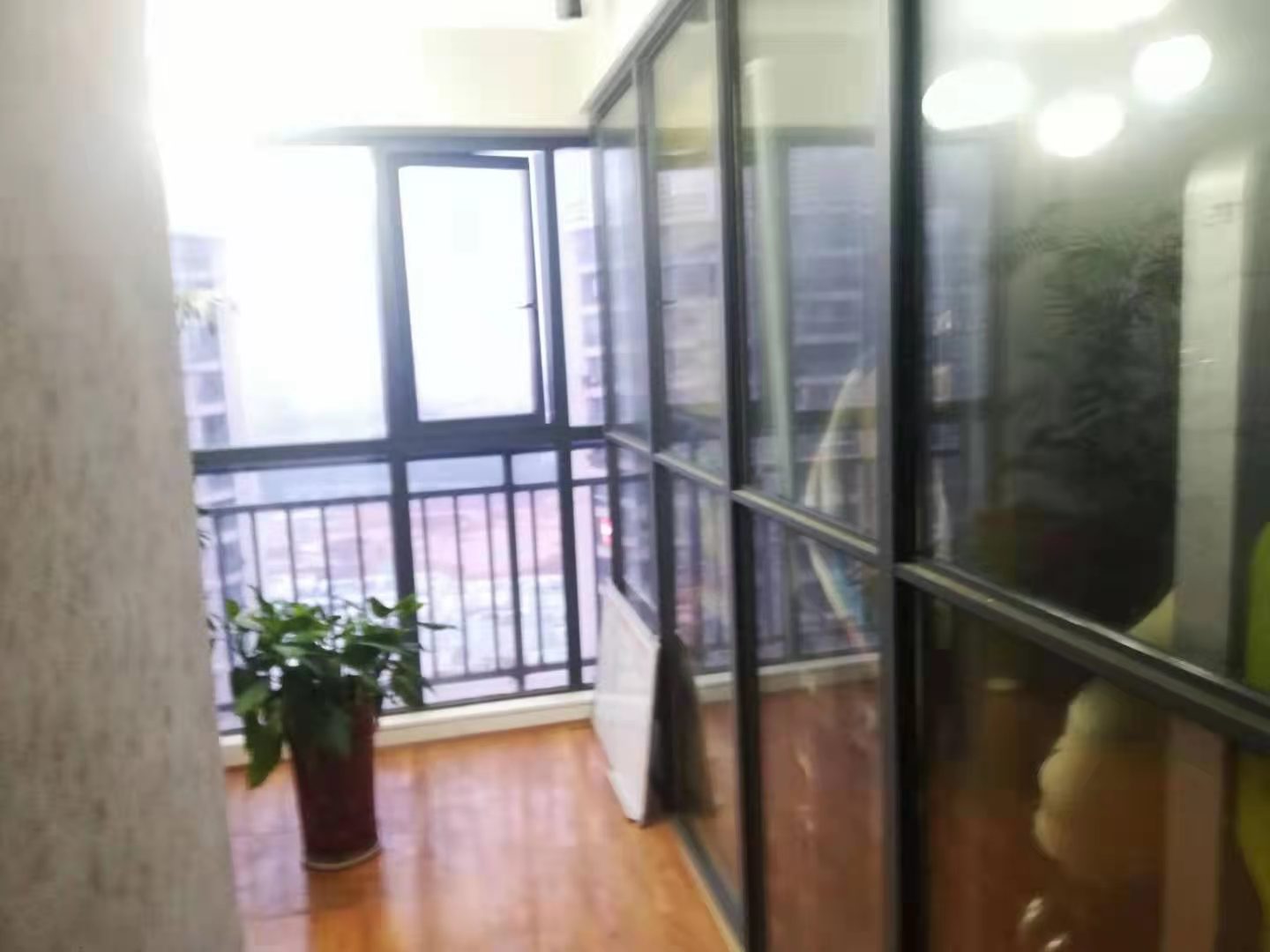 梓湖观邸 3室2厅2卫 148.0万 梓湖观邸 3室2厅2卫 148.0万客厅