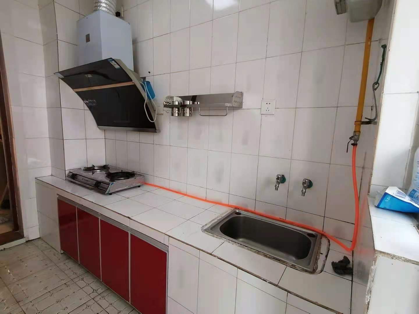 南湖锦苑  1室1厅1卫   1600.00元/月室内图