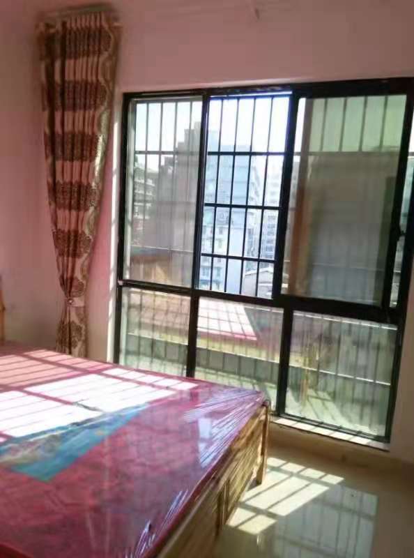 金域半岛 3室2厅1卫 2000.0元/月 金域半岛 3室2厅1卫 2000.0元/月小区图