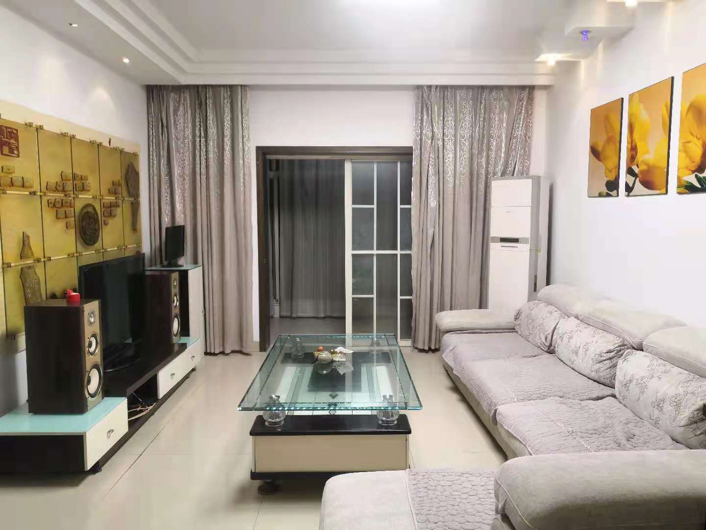 顺达花园 2室2厅1卫 1600.0元/月 顺达花园 2室2厅1卫 1600.0元/月户型图