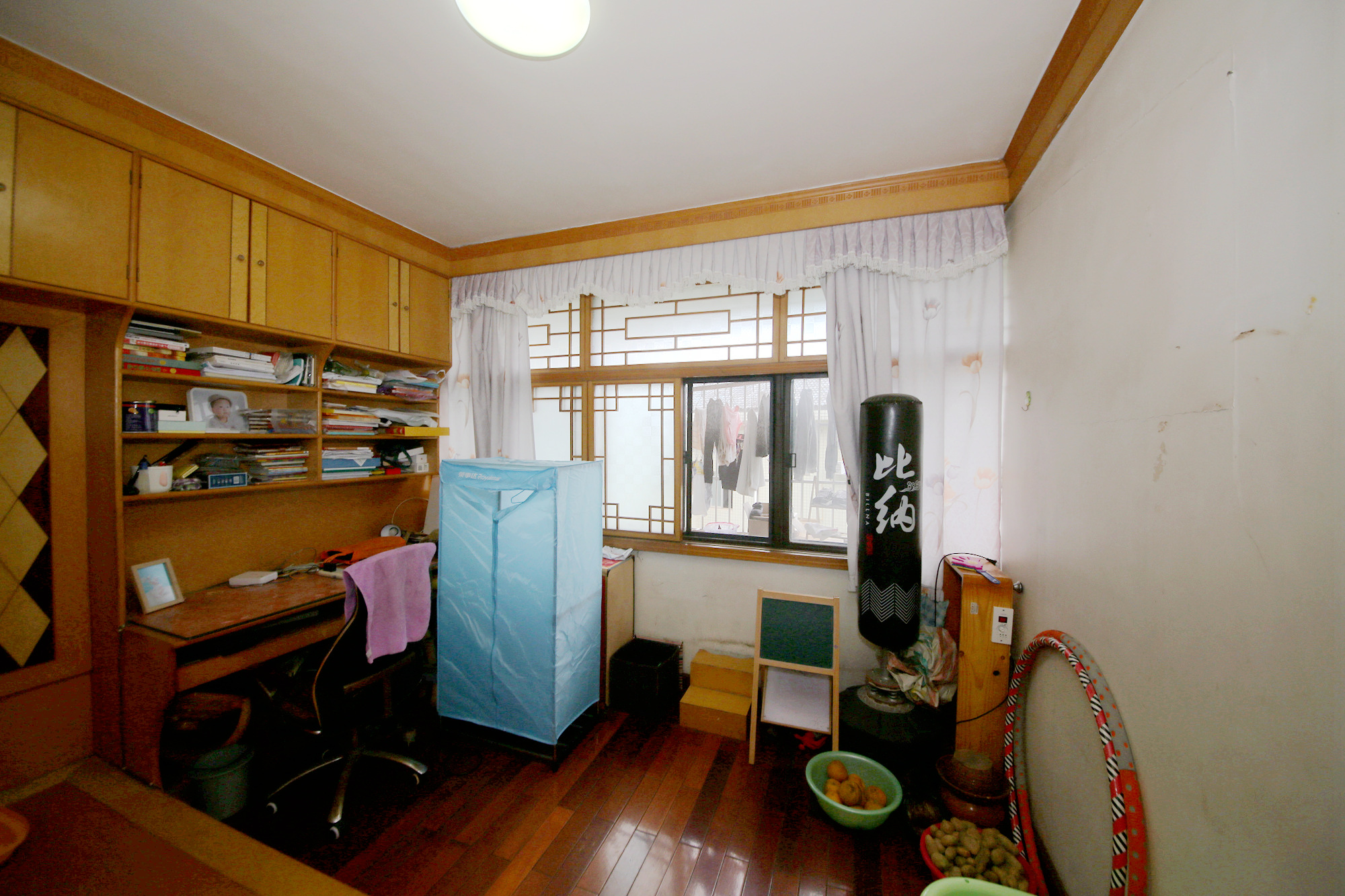 安泰新村  3室2厅1卫   55.00万阳台