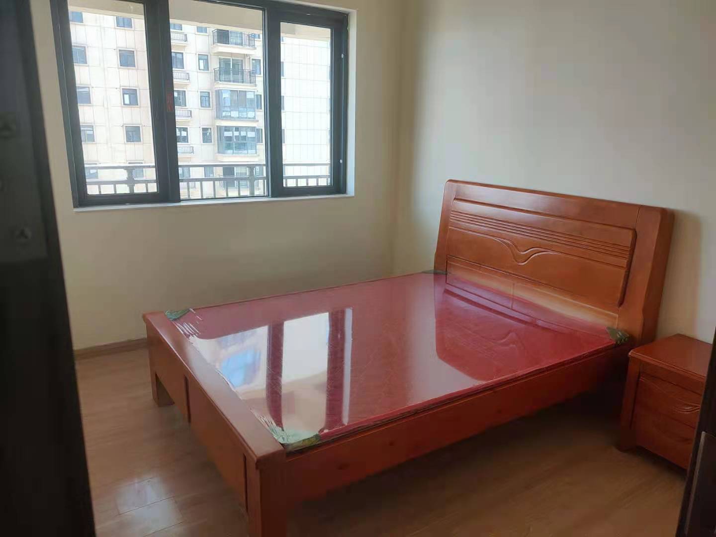 碧桂园梓山府  3室2厅2卫    2500.0元/月 碧桂园梓山府  3室2厅2卫    2500.0元/月室内图