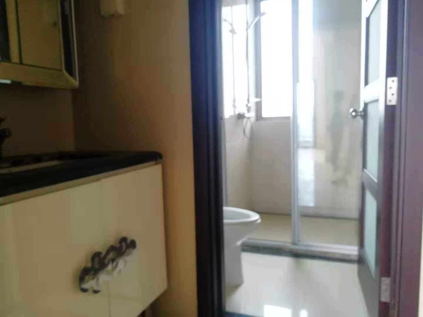 碧桂园 3室2厅2卫 96.8万 碧桂园 3室2厅2卫 96.8万客厅