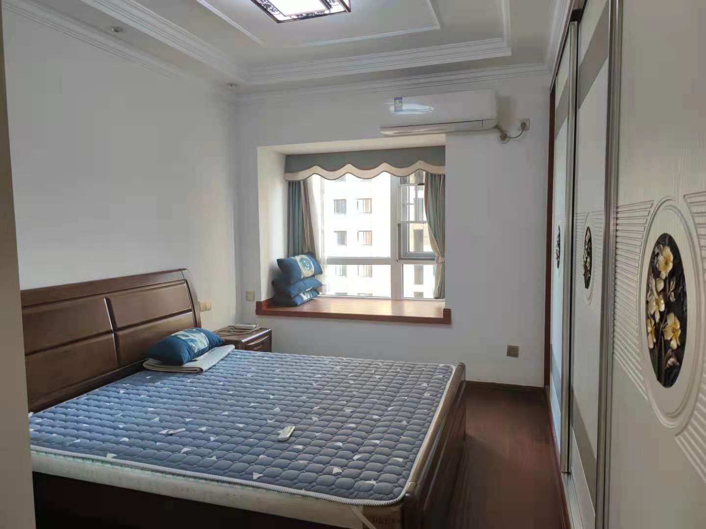 鑫天格林香山 3室2厅2卫 1700.0元/月 鑫天格林香山 3室2厅2卫 1700.0元/月室内图