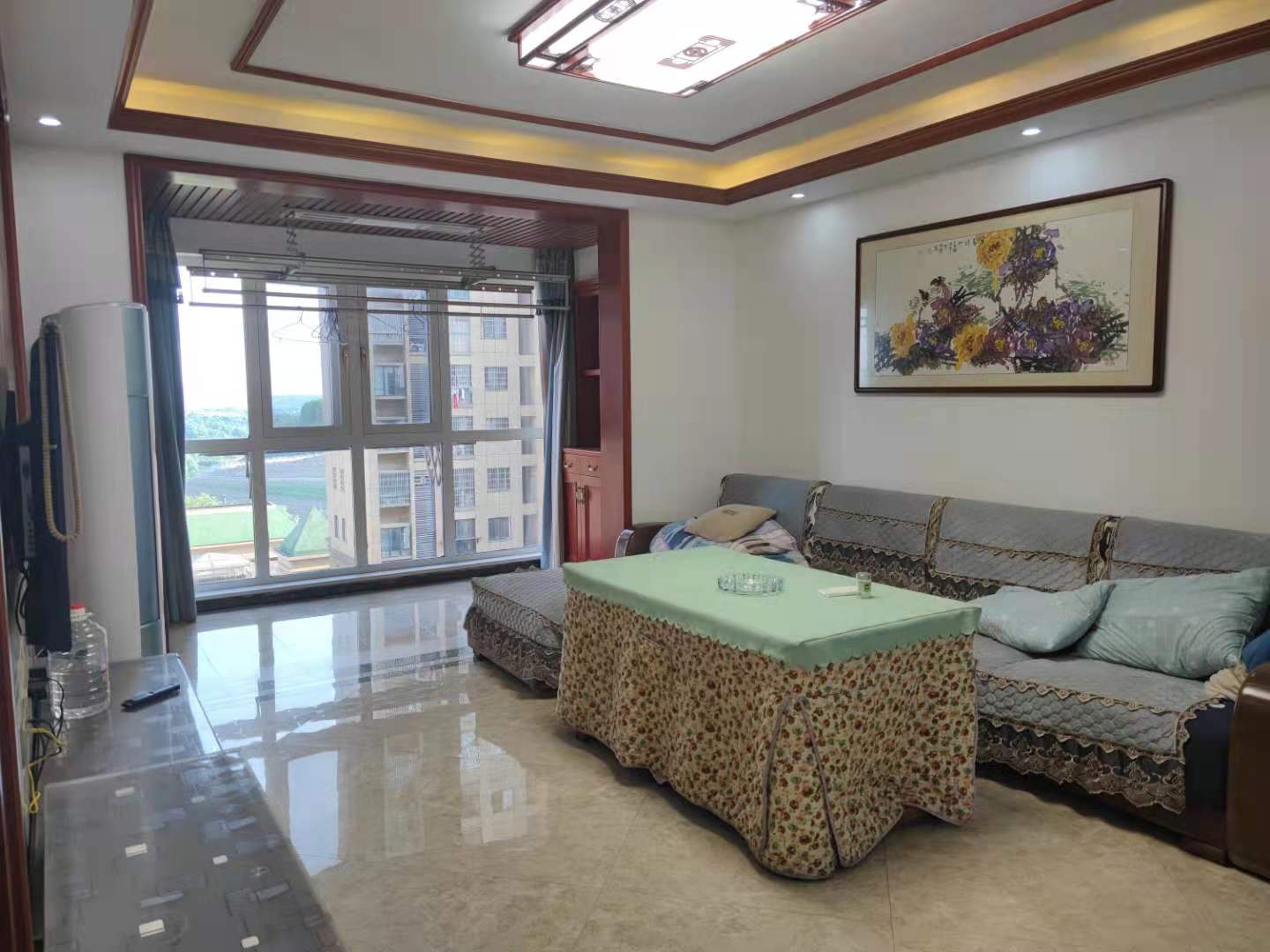 鑫天格林香山 3室2厅2卫 1700.0元/月 鑫天格林香山 3室2厅2卫 1700.0元/月室内图