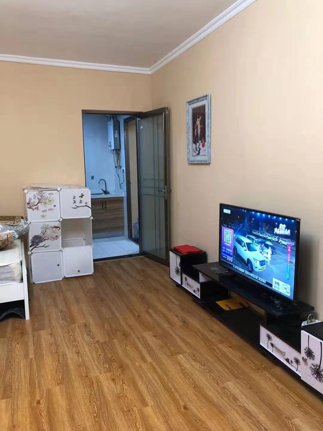 新华东路散盘 1室1厅1卫 1380.0元/月 新华东路散盘 1室1厅1卫 1380.0元/月室内图