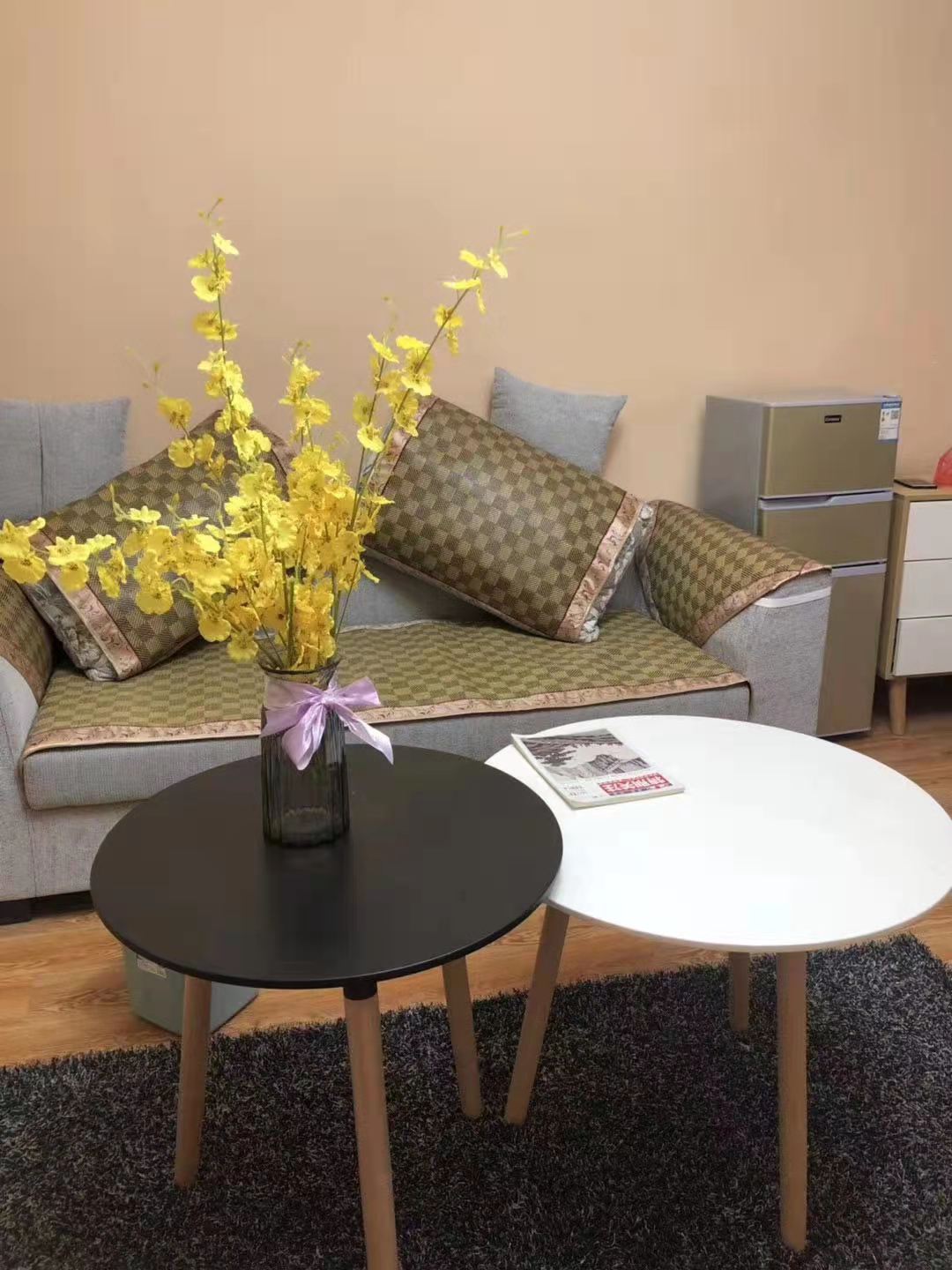 新华东路散盘 1室1厅1卫 1380.0元/月 新华东路散盘 1室1厅1卫 1380.0元/月室内图