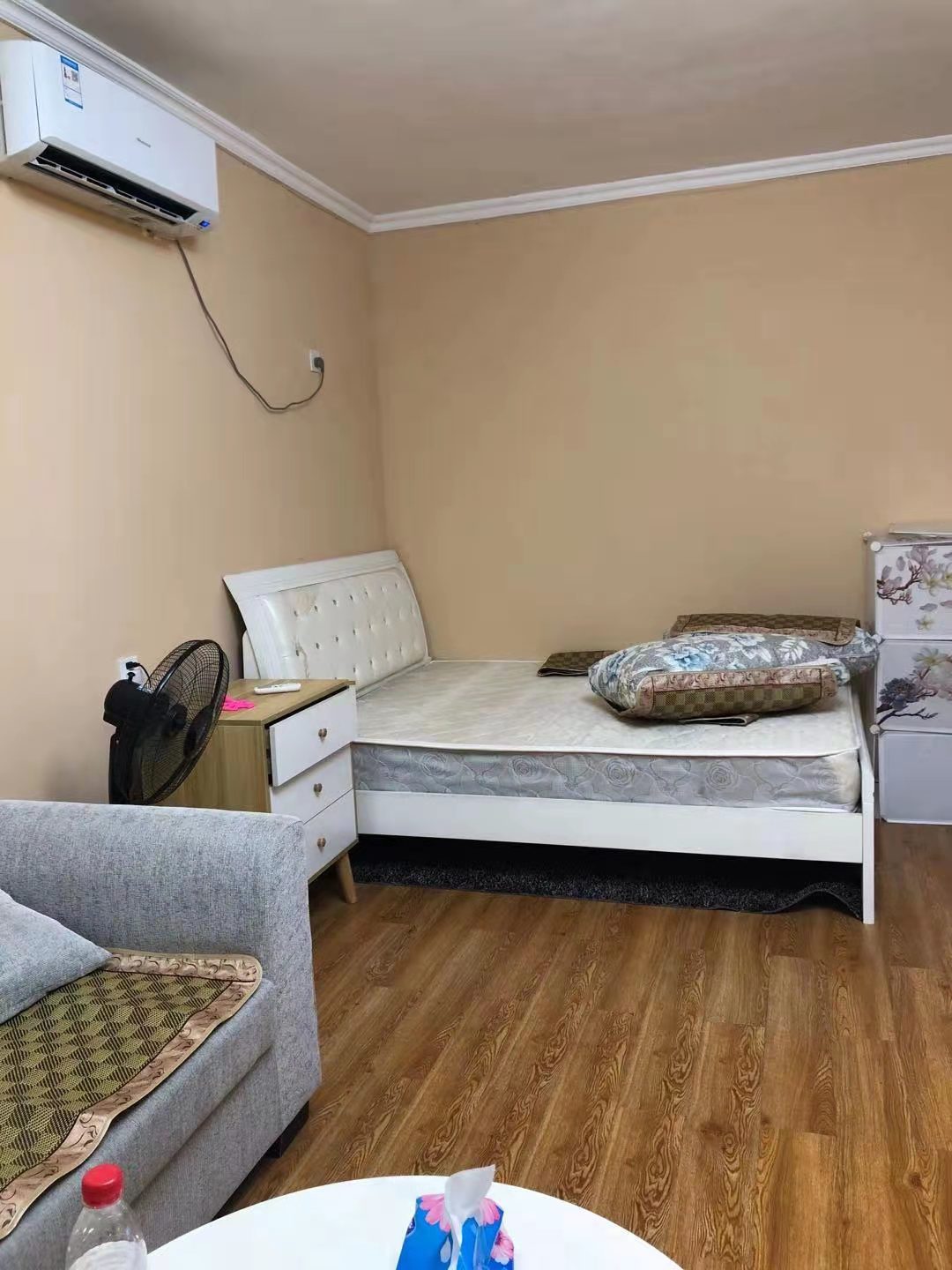 新华东路散盘 1室1厅1卫 1380.0元/月 新华东路散盘 1室1厅1卫 1380.0元/月户型图