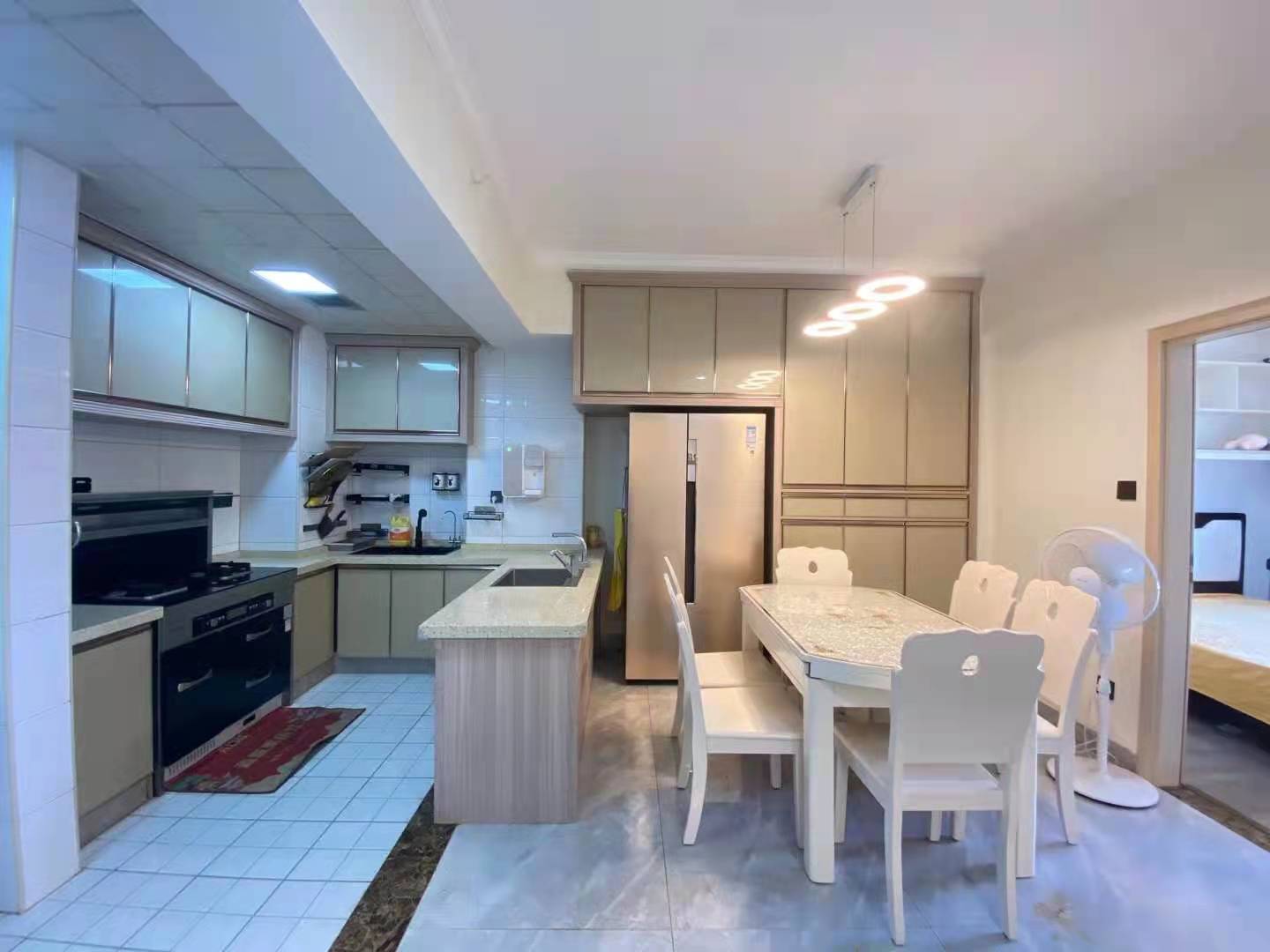 南苑上和二期  0室0厅0卫    75.8万 南苑上和二期  0室0厅0卫    75.8万客厅