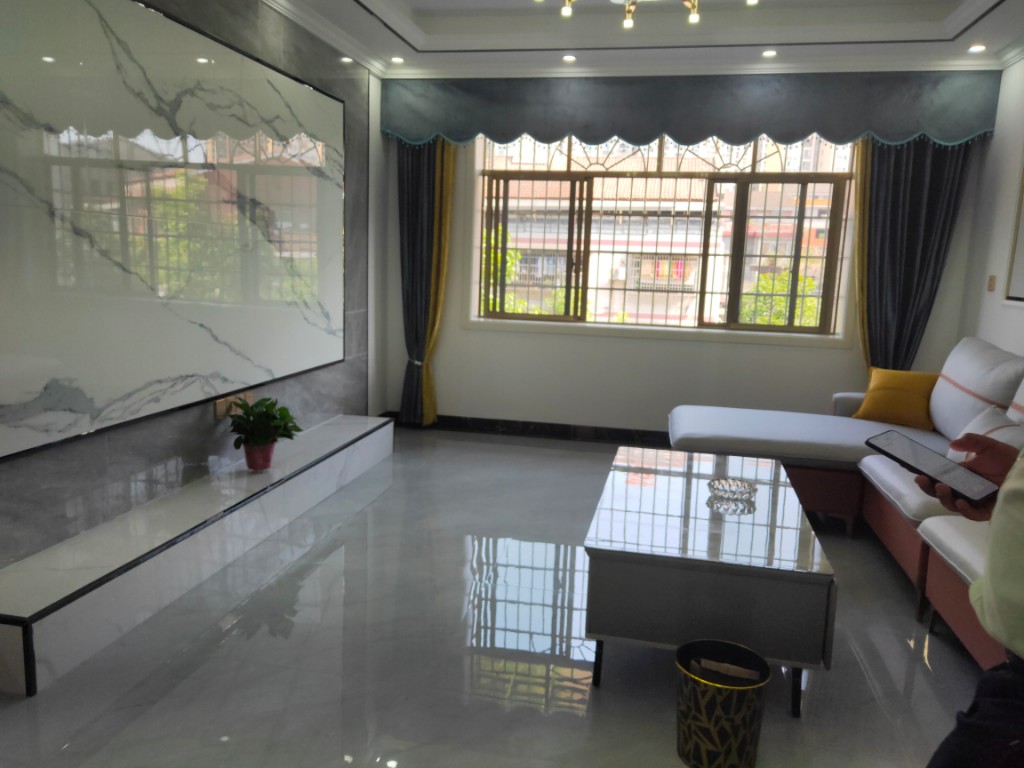 湖南省物堪院益阳分院  3室2厅1卫    66.0万 湖南省物堪院益阳分院  3室2厅1卫    66.0万厨房