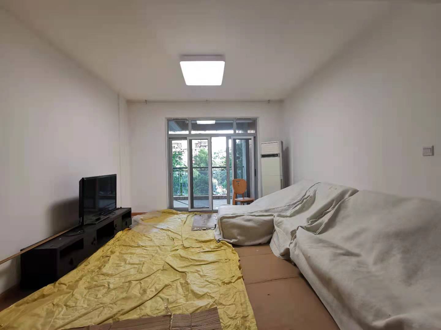 橙花风景  2室1厅1卫   2500.00元/月户型图