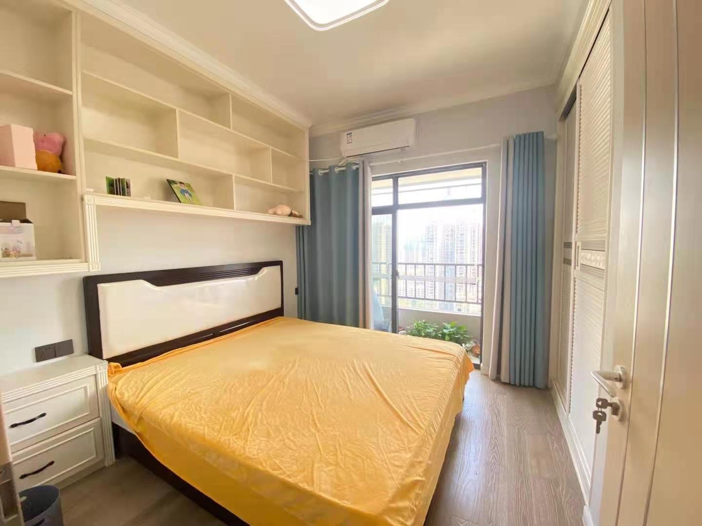 南苑上和二期  0室0厅0卫    75.8万 南苑上和二期  0室0厅0卫    75.8万卧室