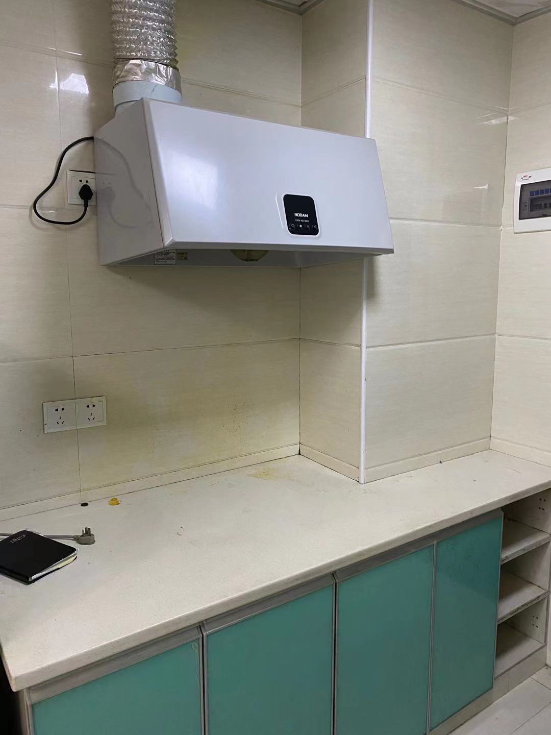 天酬尚都  2室1厅1卫    1300.0元/月 天酬尚都  2室1厅1卫    1300.0元/月室内图