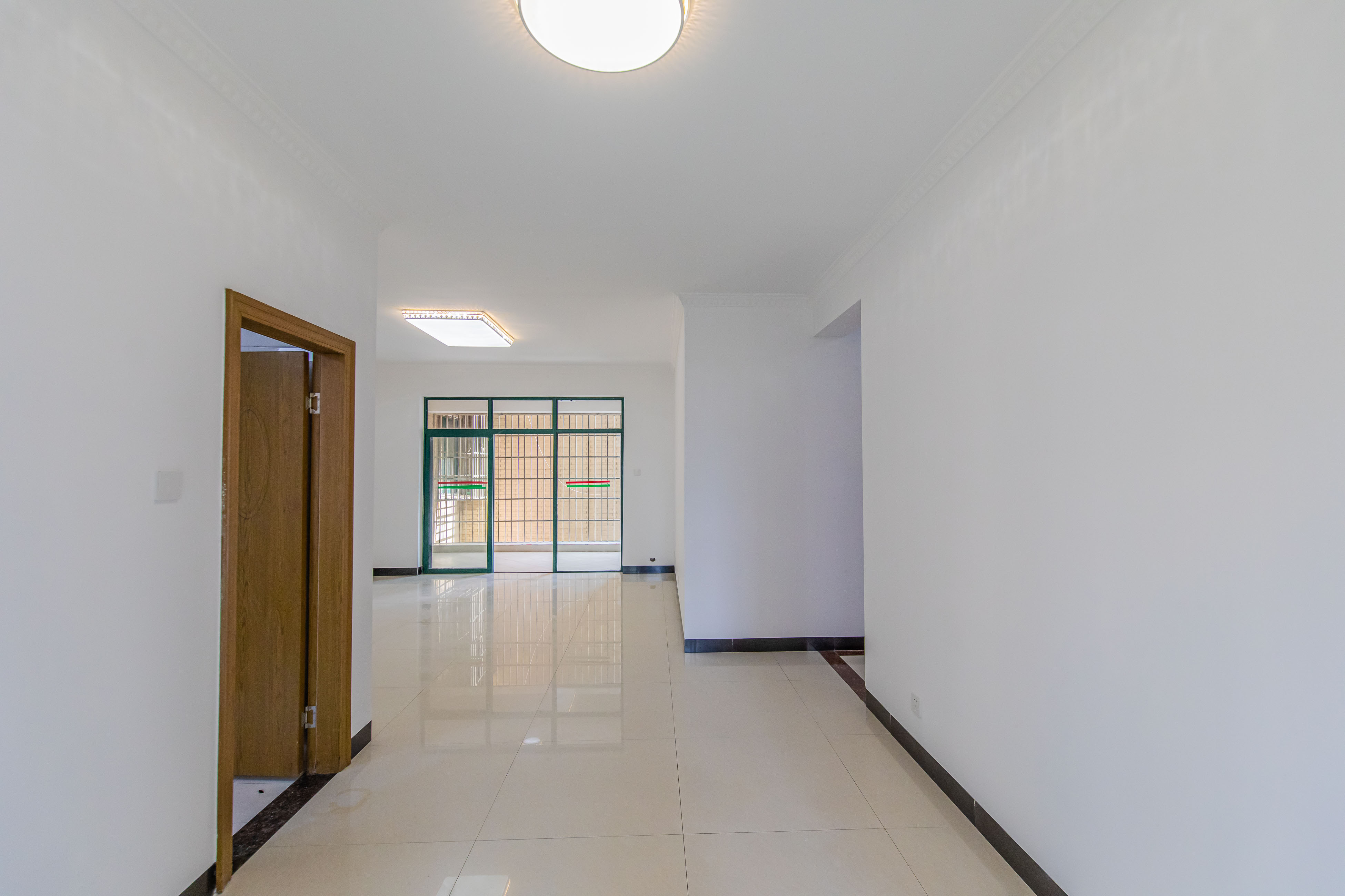 松雅湖畔  3室2厅1卫    86.8万客厅