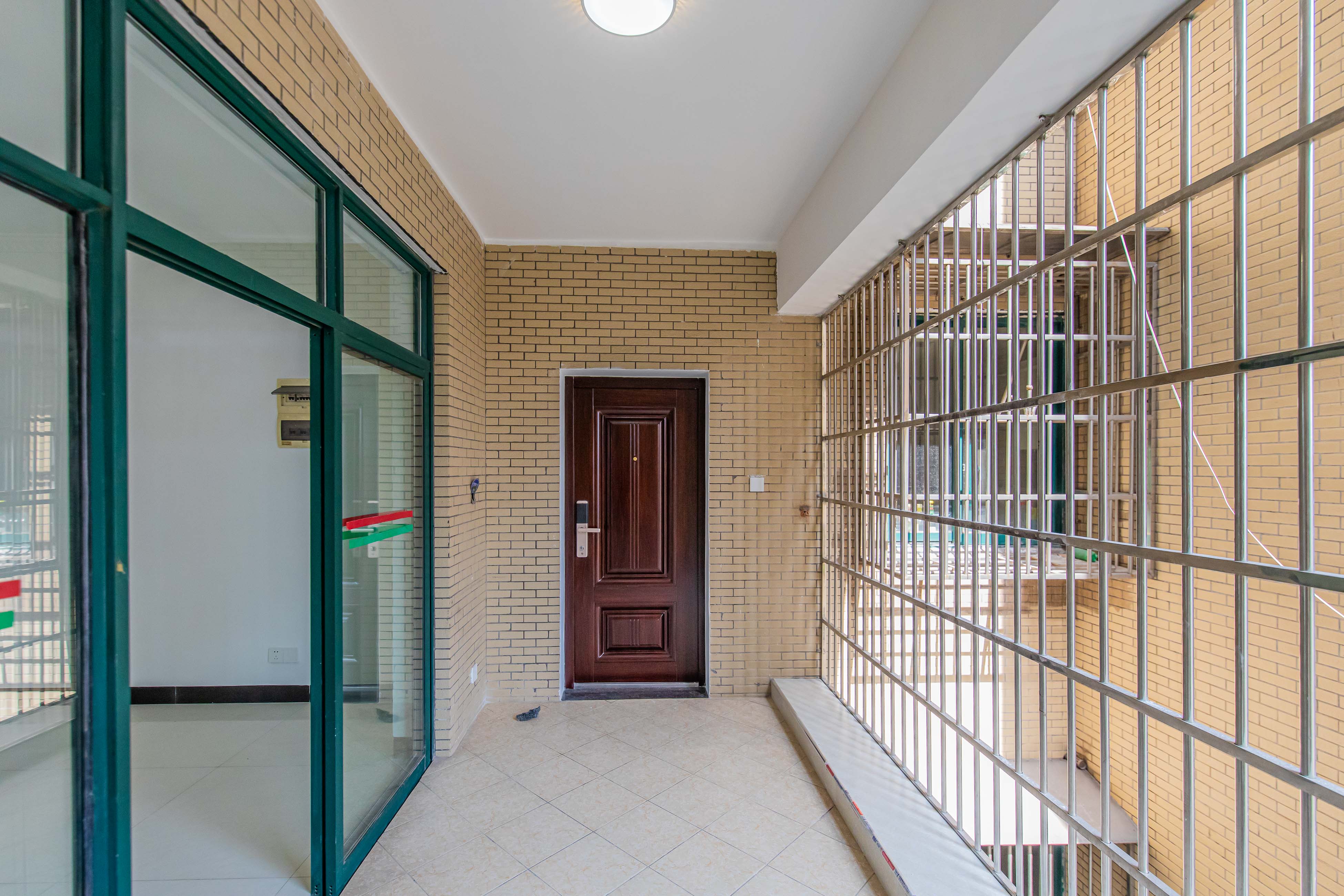 松雅湖畔  3室2厅1卫    86.8万阳台