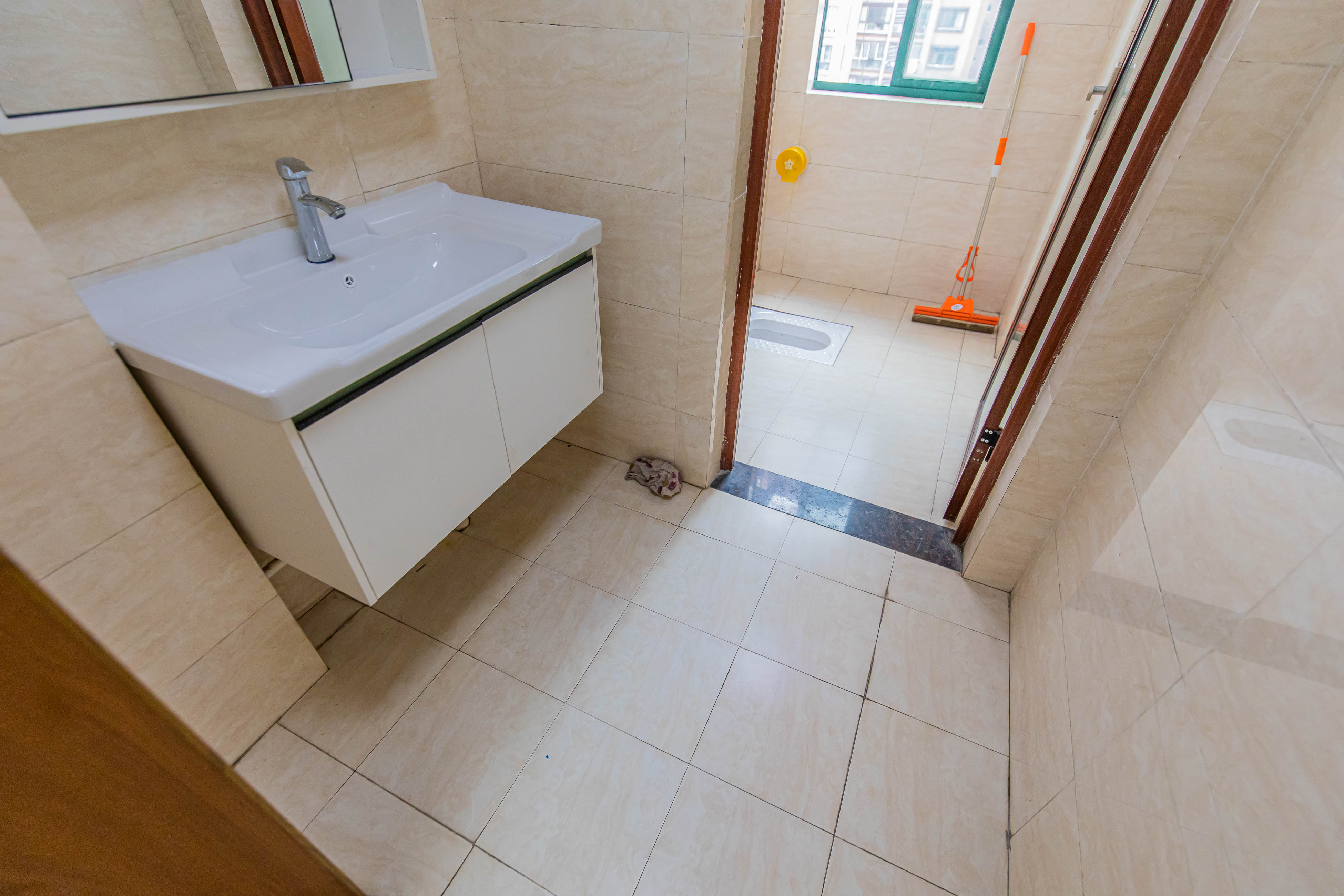 松雅湖畔  3室2厅1卫    86.8万卫生间