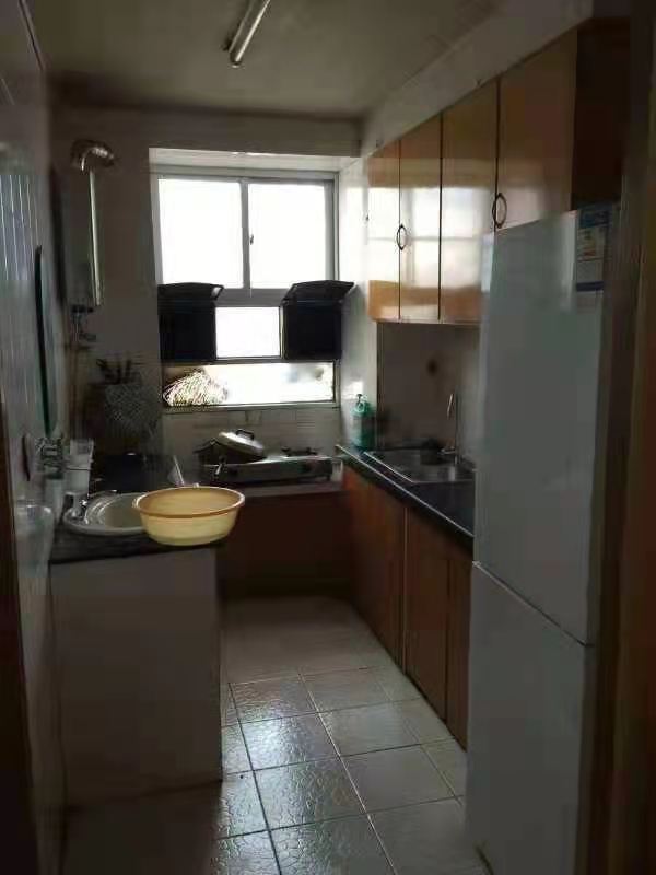 骆家坝小区  3室1厅1卫    1400.0元/月室内图