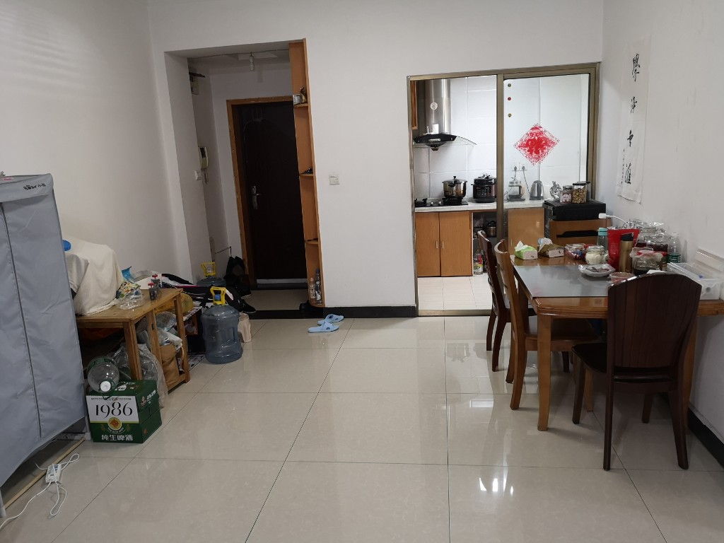 桃花里 2室2厅2卫 1580.0元/月 桃花里 2室2厅2卫 1580.0元/月室内图