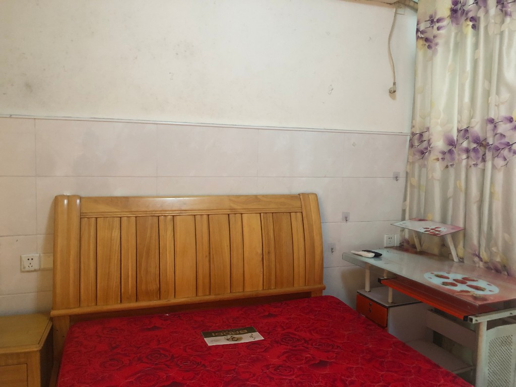 金塘小区  1室1厅1卫    850.0元/月 金塘小区  1室1厅1卫    850.0元/月室内图