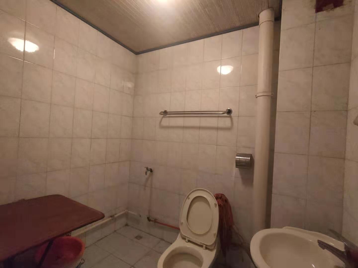 珉阁大厦 2室2厅1卫 1000.0元/月 珉阁大厦 2室2厅1卫 1000.0元/月户型图