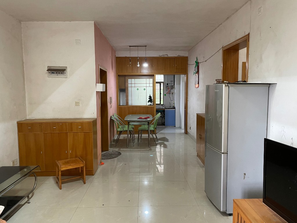 江南世家 2室1厅1卫 41.8万 江南世家 2室1厅1卫 41.8万客厅