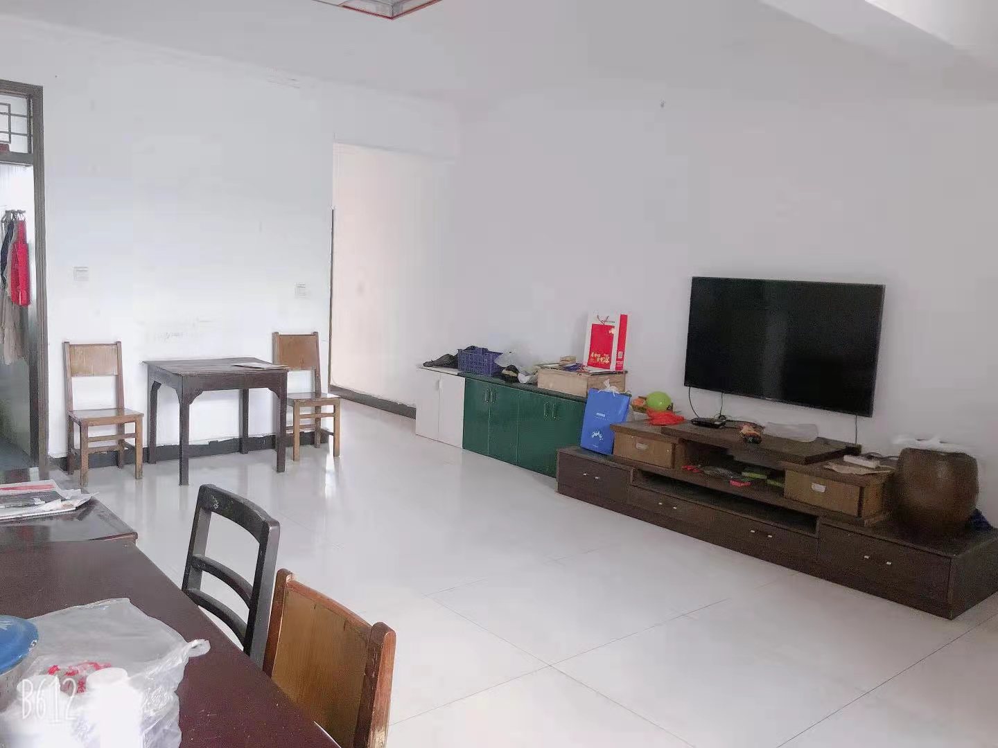 广冶大厦  3室2厅1卫    2300.0元/月 广冶大厦  3室2厅1卫    2300.0元/月室内图