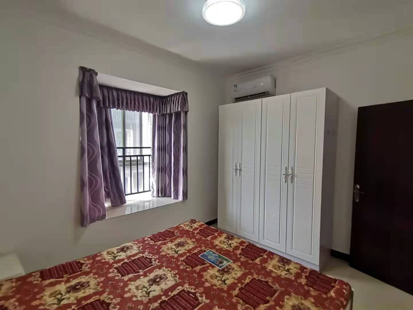 南湖春天  2室1厅1卫    2000.0元/月 南湖春天  2室1厅1卫    2000.0元/月室内图