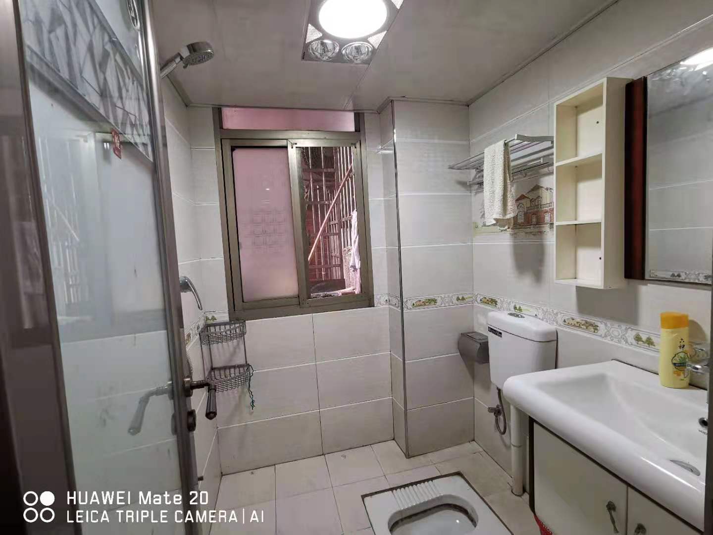 东方豪苑 4室2厅2卫 2200.0元/月 东方豪苑 4室2厅2卫 2200.0元/月室内图