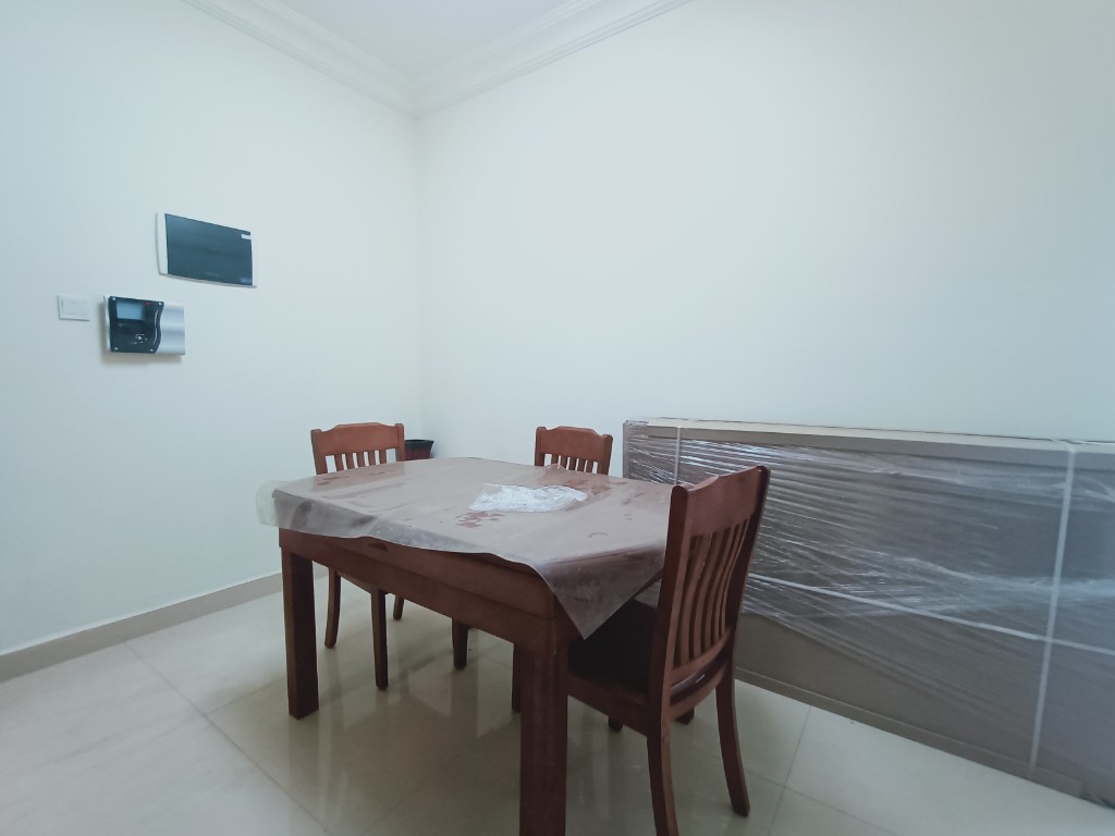 碧桂园 3室2厅2卫 2200.0元/月 碧桂园 3室2厅2卫 2200.0元/月室内图