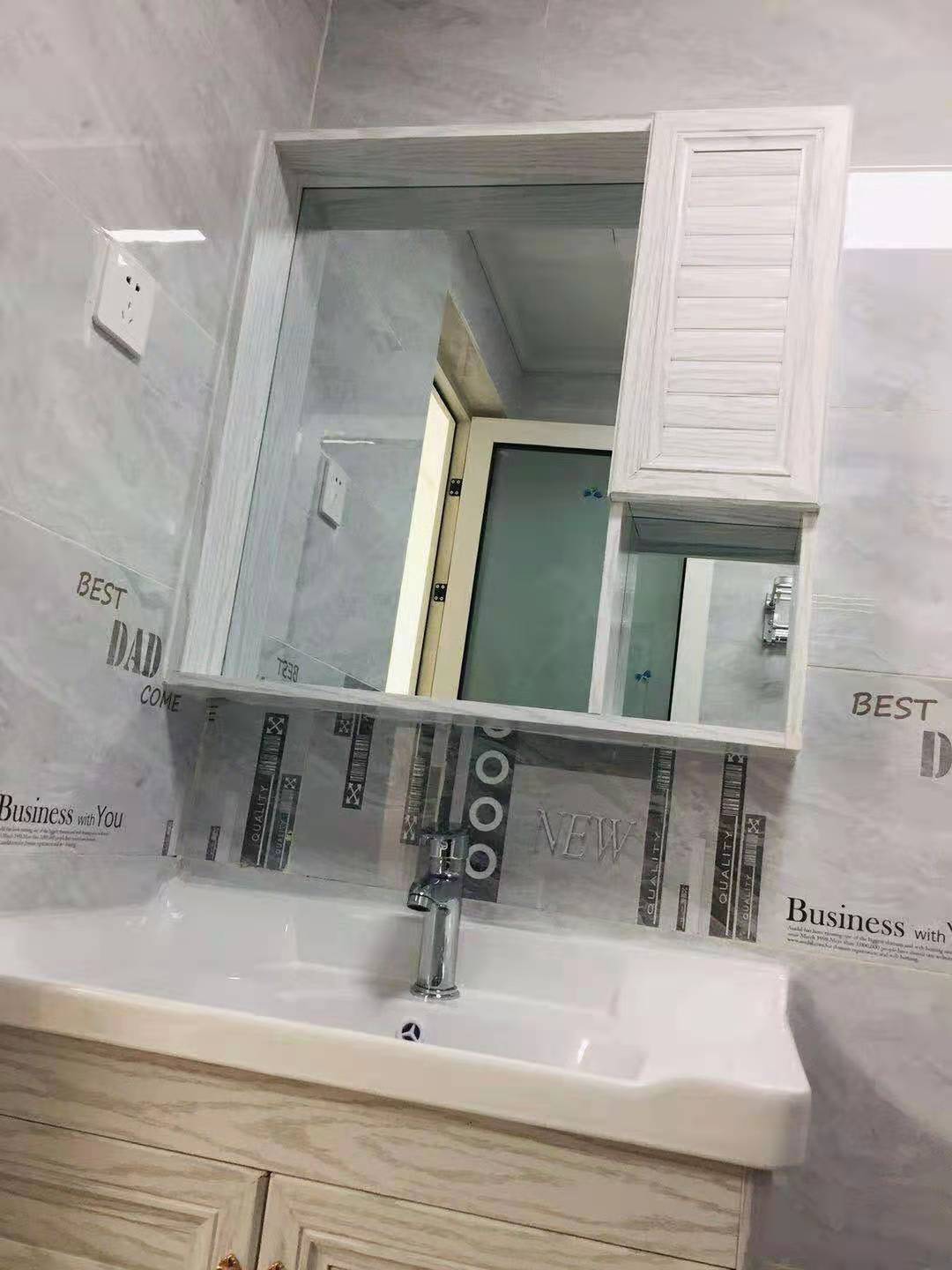 南湖春天  2室1厅1卫   2100.00元/月室内图